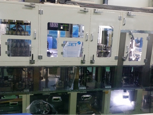 PRESSING MACHINE